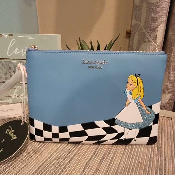 Kate Spade Disney X Alice wristlet - Picture 5 of 7